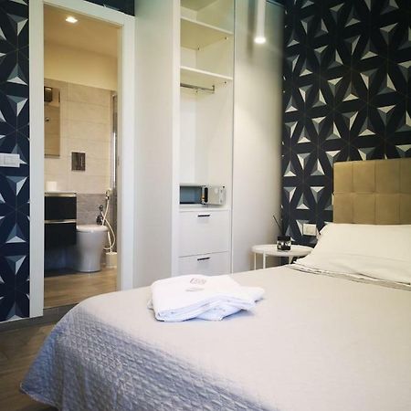2B Fifteen Floor Suite Napoli Eksteriør bilde