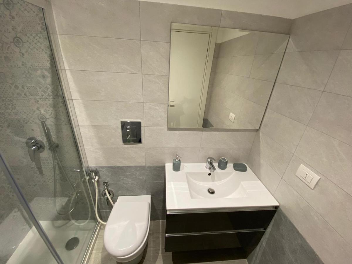 2B Fifteen Floor Suite Napoli Eksteriør bilde
