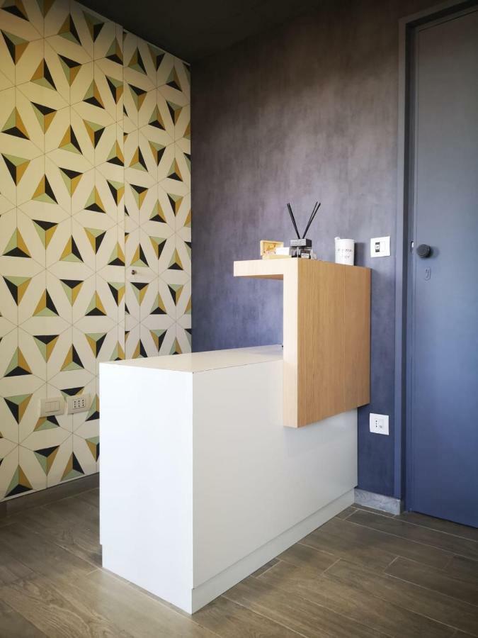 2B Fifteen Floor Suite Napoli Eksteriør bilde